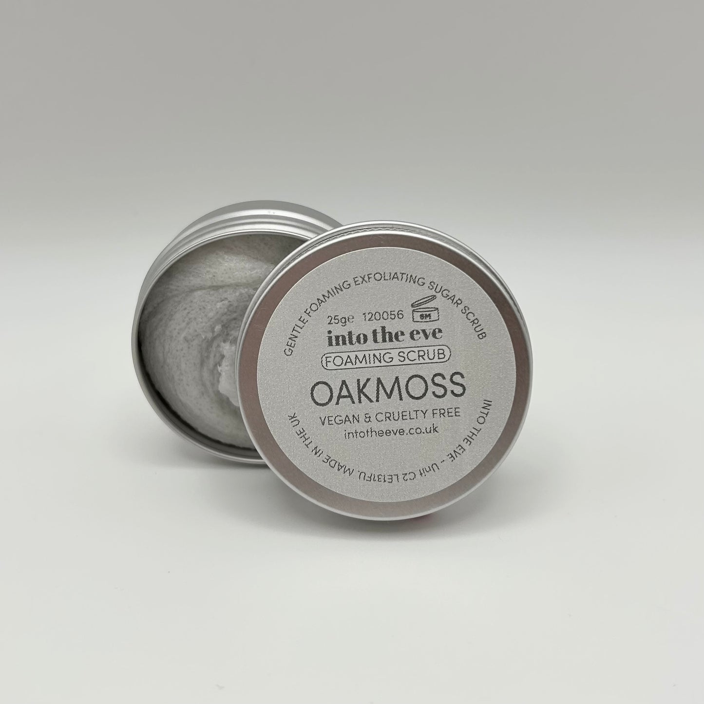 Oakmoss foaming sugar scrub